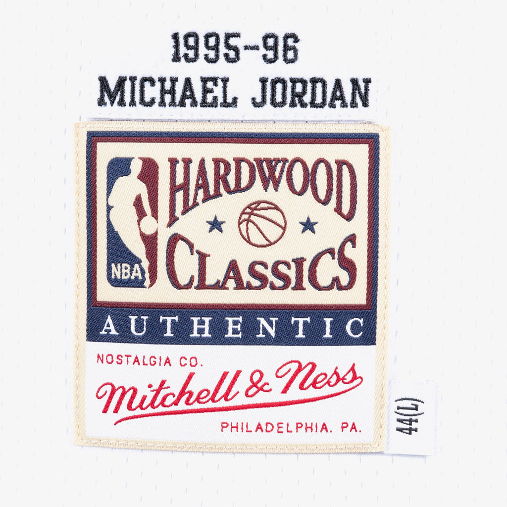 Chicago Bulls Authentic Jersey Home Michael Jordan 1995-96