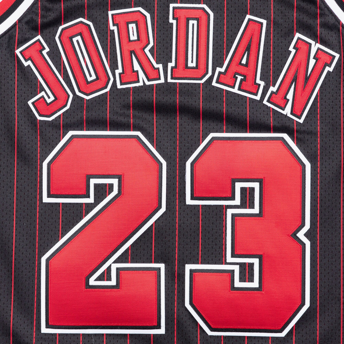 Chicago Bulls Authentic Jersey Alternate Michael Jordan 1996-97