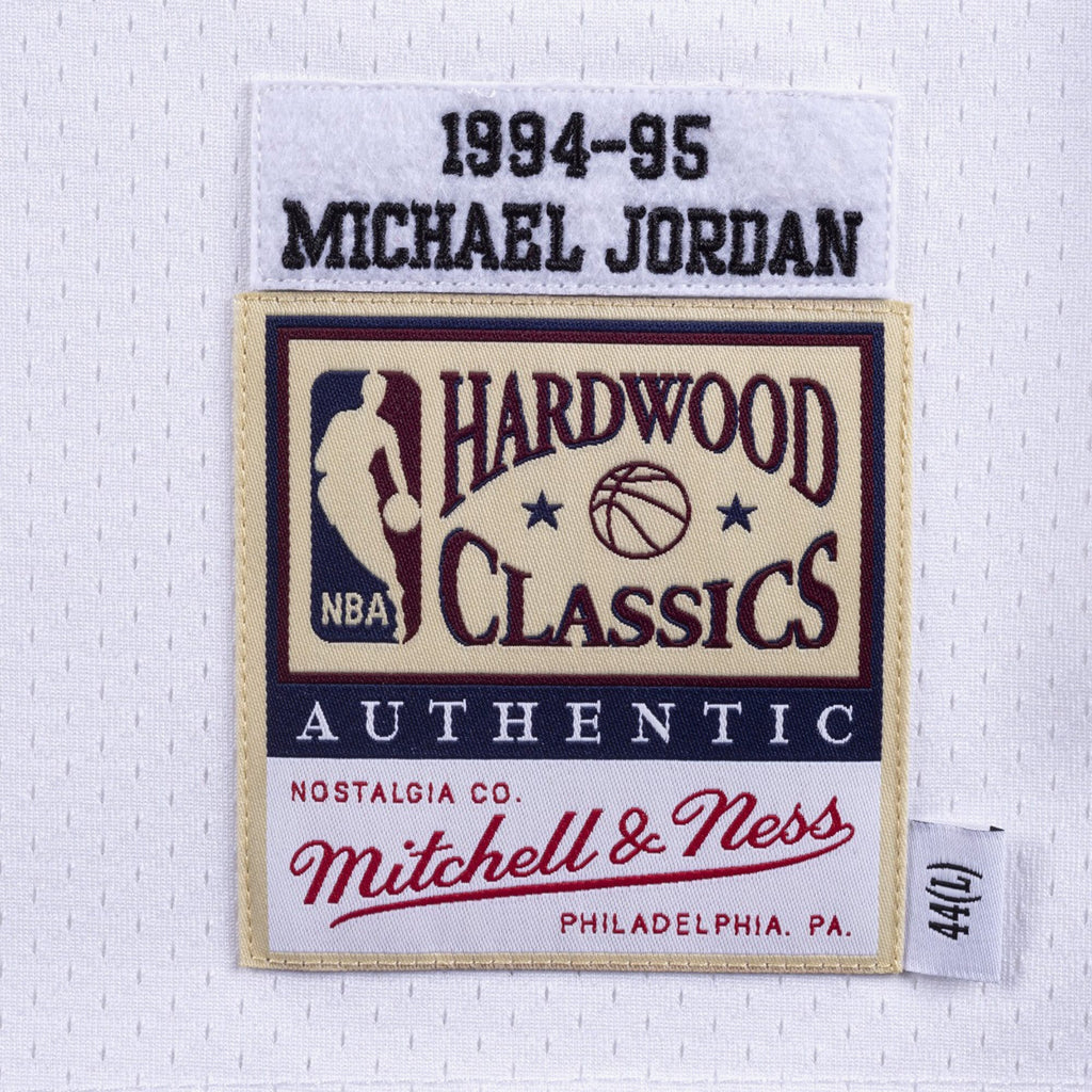 Chicago Bulls Authentic Jersey Michael Jordan 1994-95