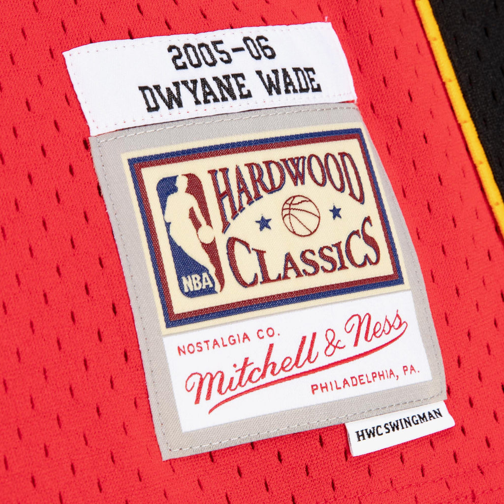 Miami Heat Swingman Jersey Alternate Dwayne Wade 2005-06
