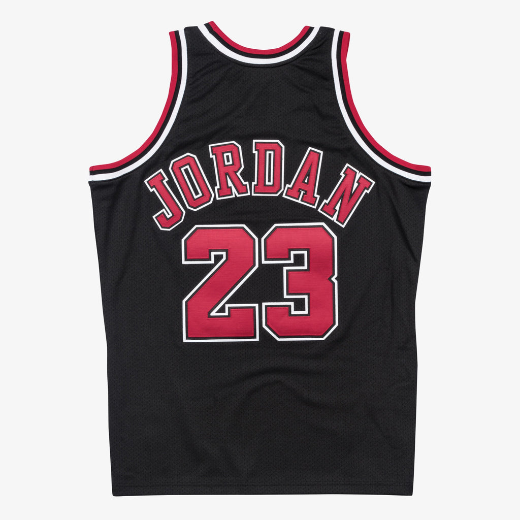 Chicago Bulls Authentic Jersey Alternate Michael Jordan 1997-98